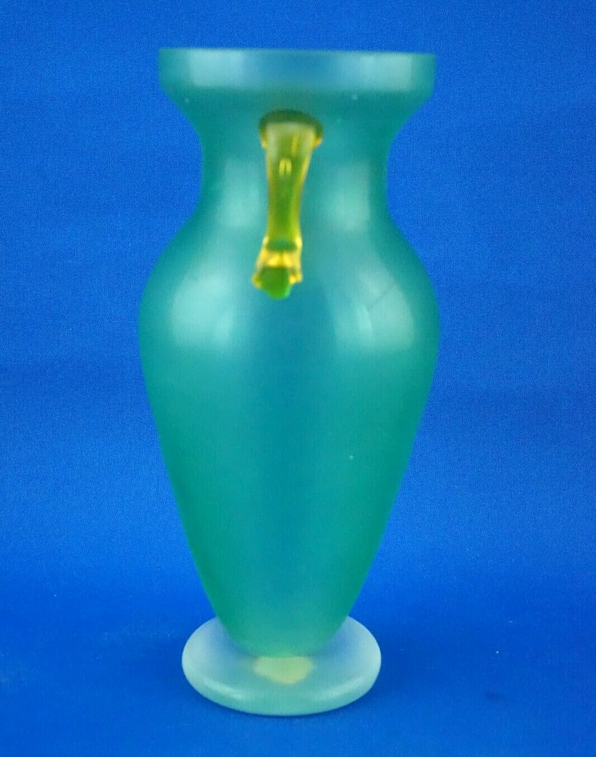 Murano Blown Glass Amphora Vase by Barbini, 1950s - 3