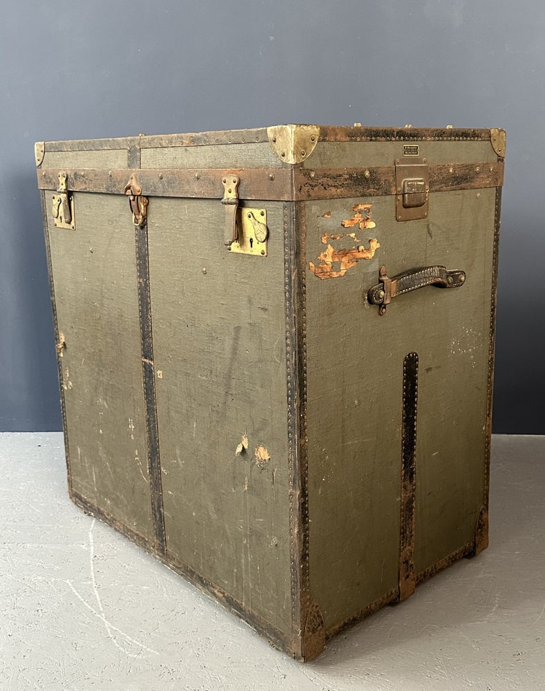 B. Marstaller Munich Suitcase with Wheels - 4