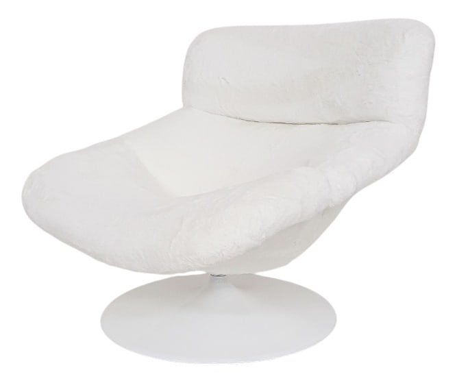 F518 Lounge Chair by G. Harcourt for Artifort, 1960s: Geoffrey Harcourt for Artifort Swivel lounge chair, model F518. Designed and produced in the 1960s.This is model F518, the largest edition.We bought this chair from former owner who bought the chair