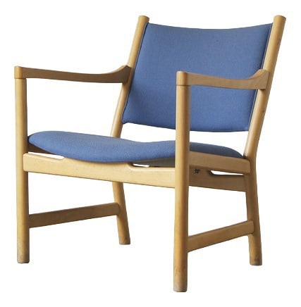 CH52 Armchair by Hans J. Wegner for Carl Hansen & Son (1 of 10)