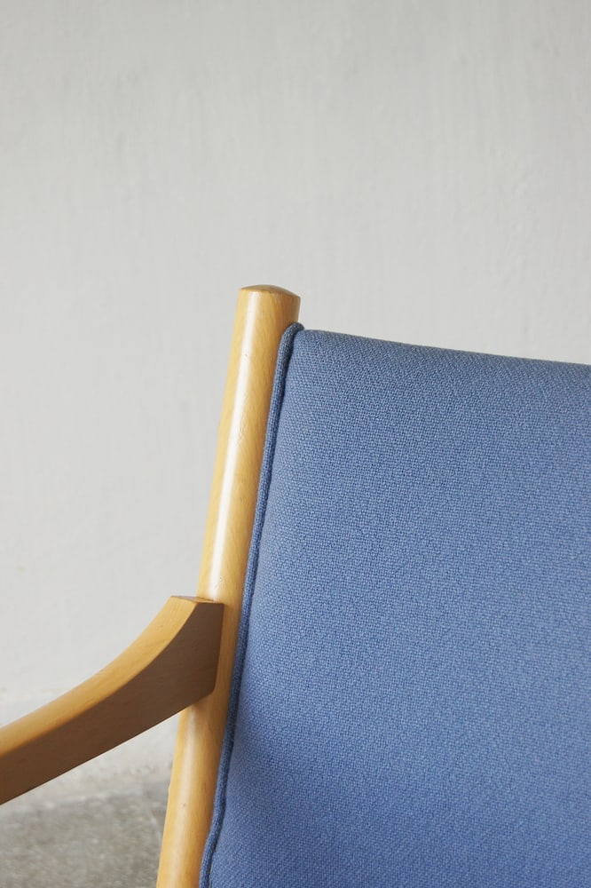CH52 Armchair by Hans J. Wegner for Carl Hansen & Son - 6