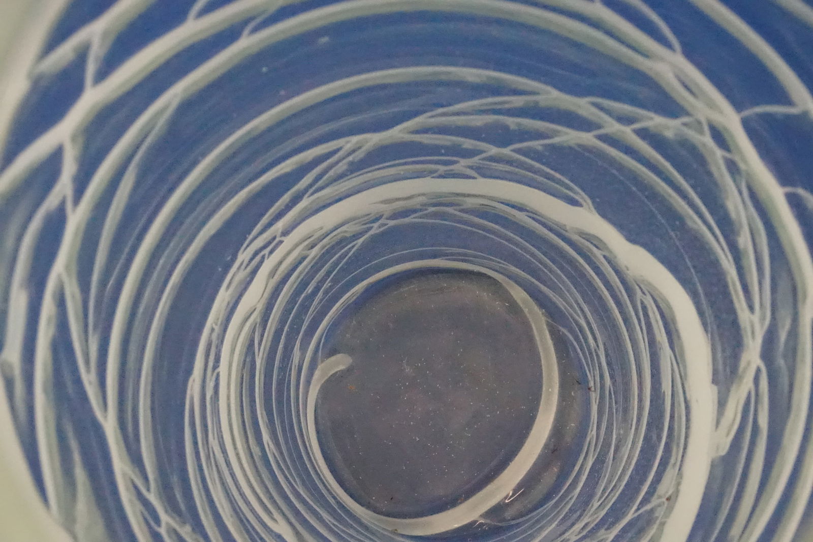 Murano Glass Vase in White Glass Paste Lattice, 1940s - 14