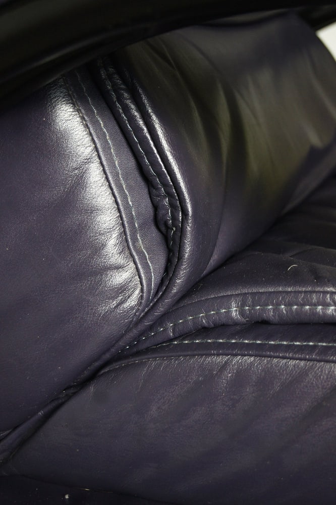 Vintage Italian Lounge Chair in Leather - 10