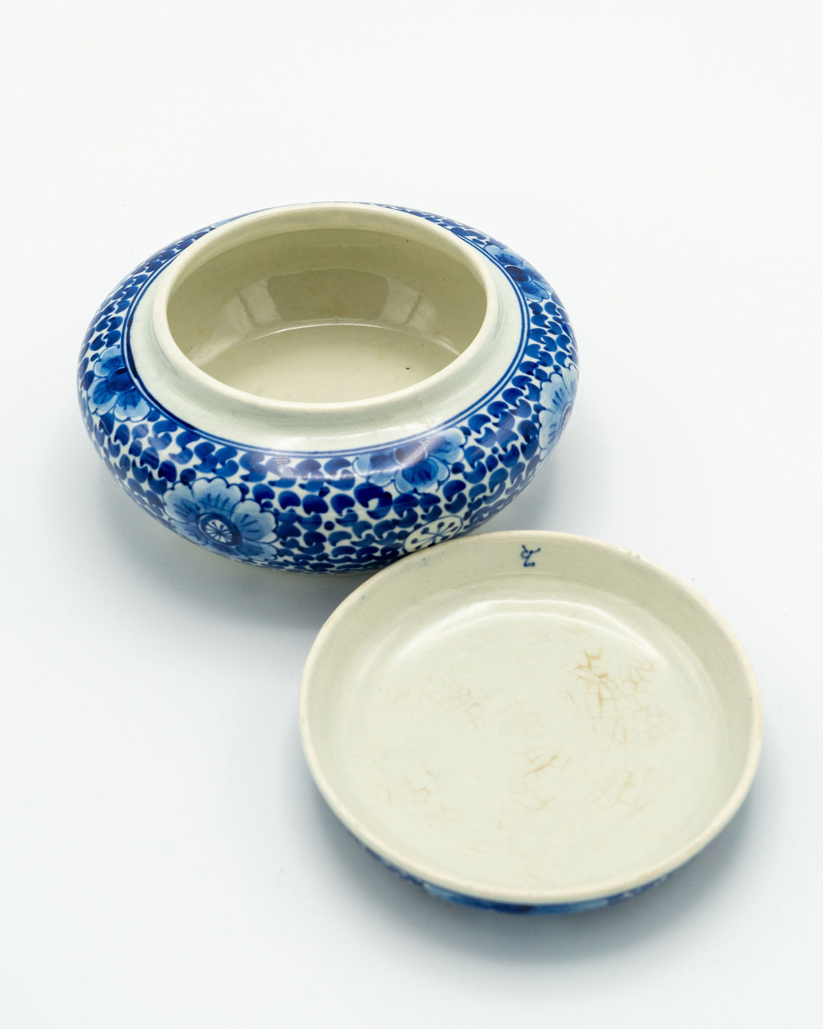 Royal Delft Bonbonnière, 1953 - 4