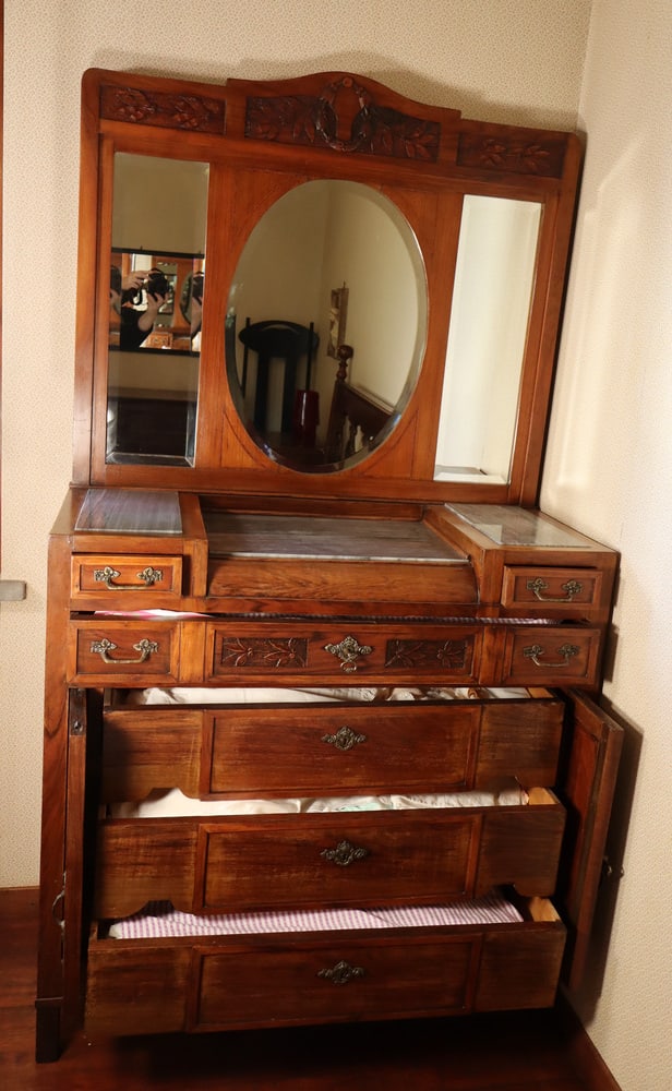 Mahogany & Marble Chest of Drawers with Mirror, 1900s - 9