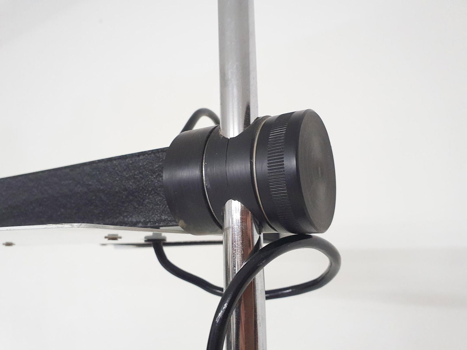 White Metal Floor Lamp, Italy, 1980s - 13