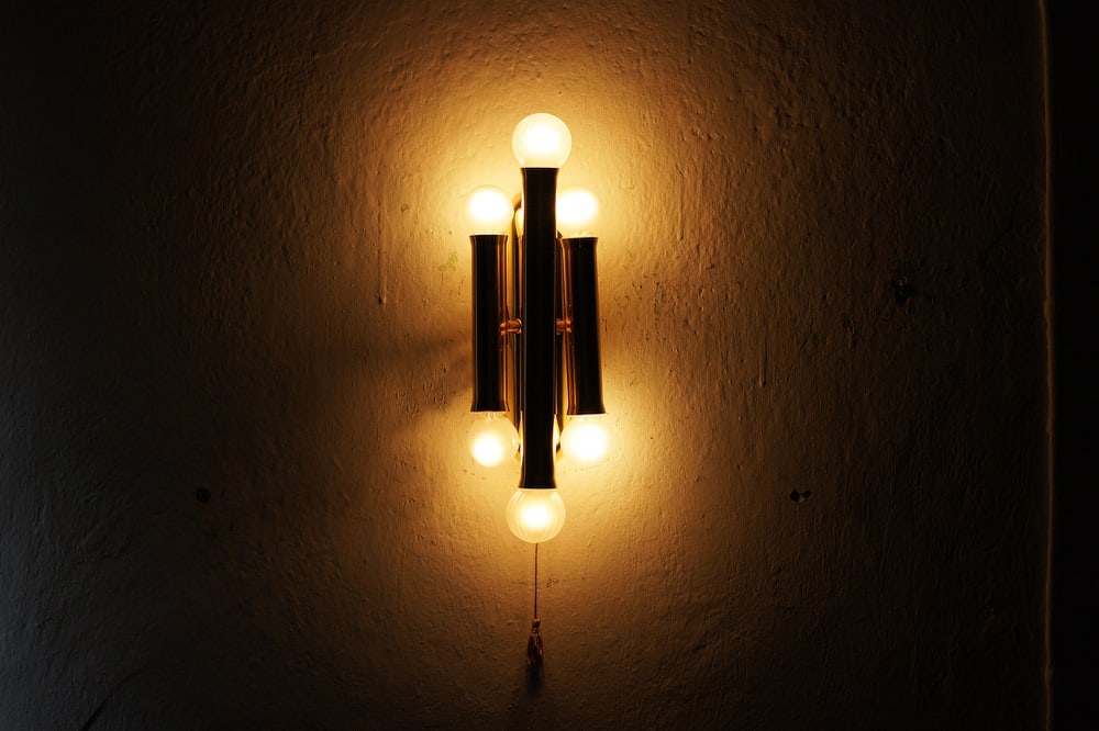 Vintage Italian Solid Brass Wall Lamp - 7