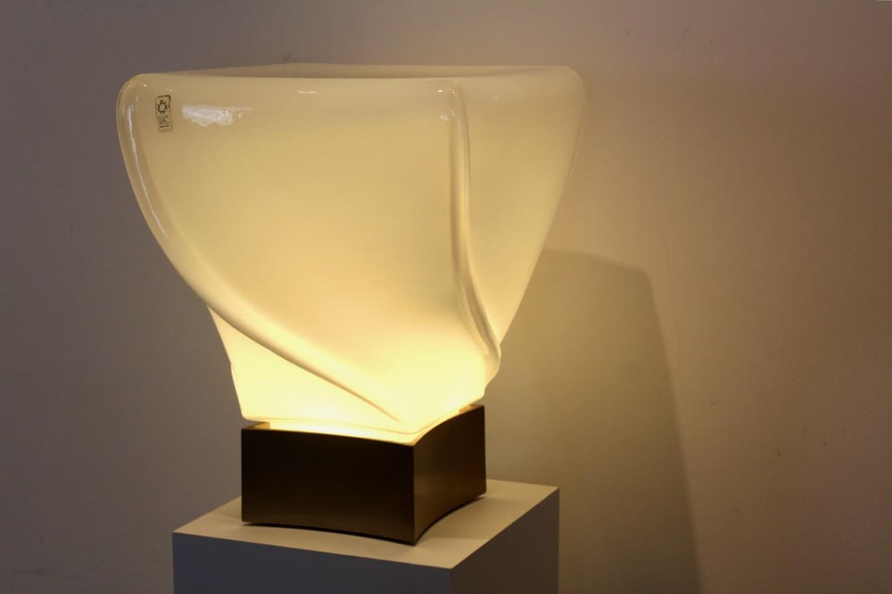 Handmade Opalescent Glass Table Lamp from Leucos - 3