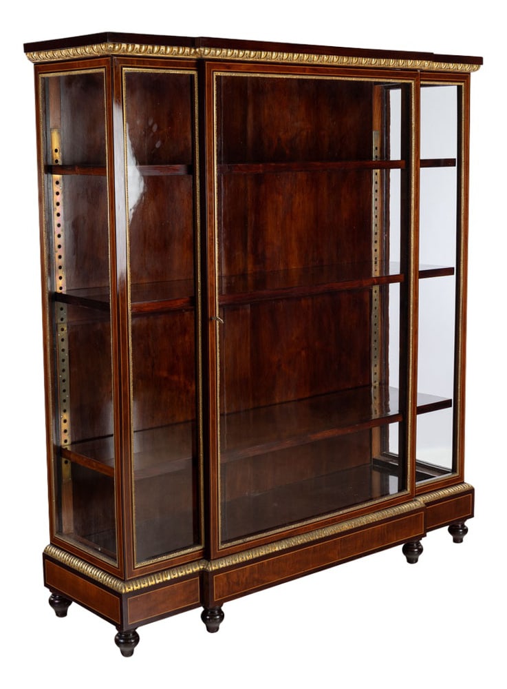 Napoleon III Showcase in Maple: This exclusive Napoleon III style display cabinet is a real asset for lovers of exceptional taste and historical elegance. Made from fine walnut and rosewood, refined with fine maple inlays and