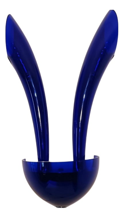 Murano Glass Wall Sconce by Seguso, 1990s: A phenomenal item of Glass Art, pure Postmodern style, created in the legendary Seguso-Murano ateliers in the 1990's for prestigious lighting outfit "Gallery Gritti, Milano-Italy", singular, most