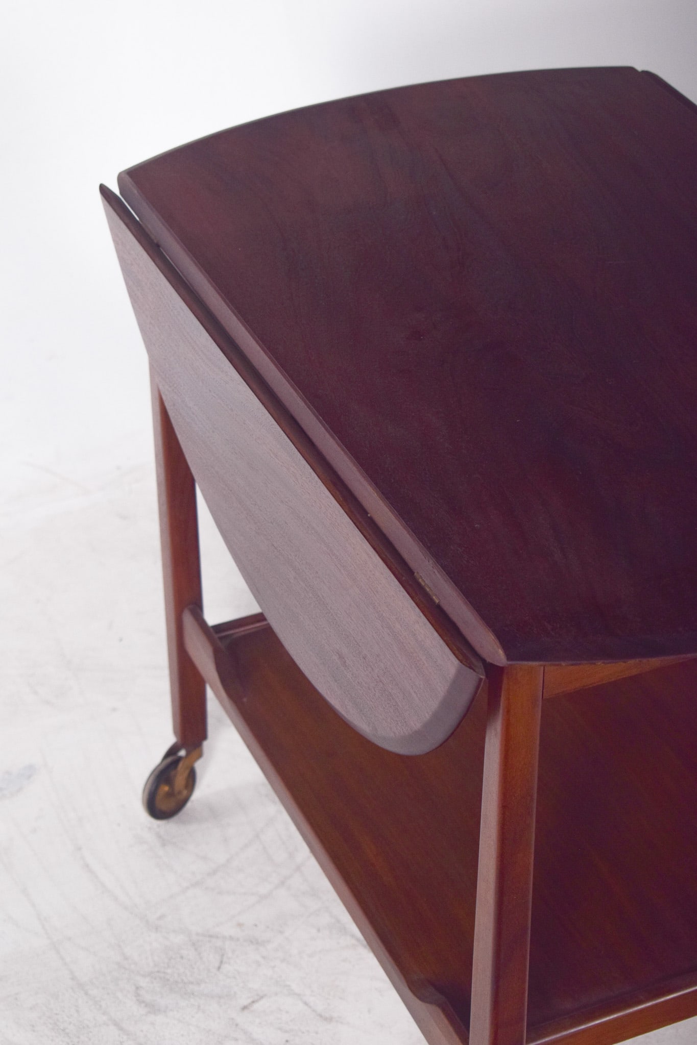 Mid-Century Modern Danish Tea Trolley with Flaps, 1960 - 4