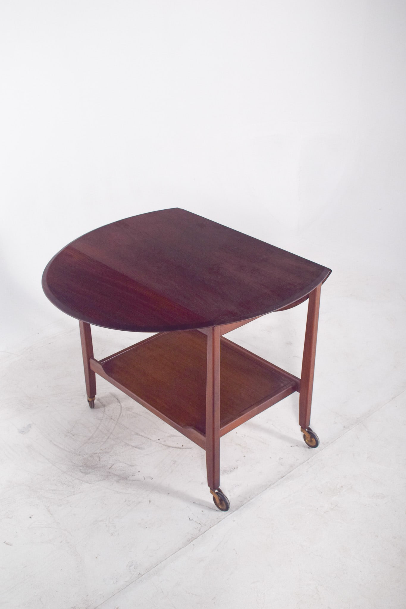 Mid-Century Modern Danish Tea Trolley with Flaps, 1960 - 8