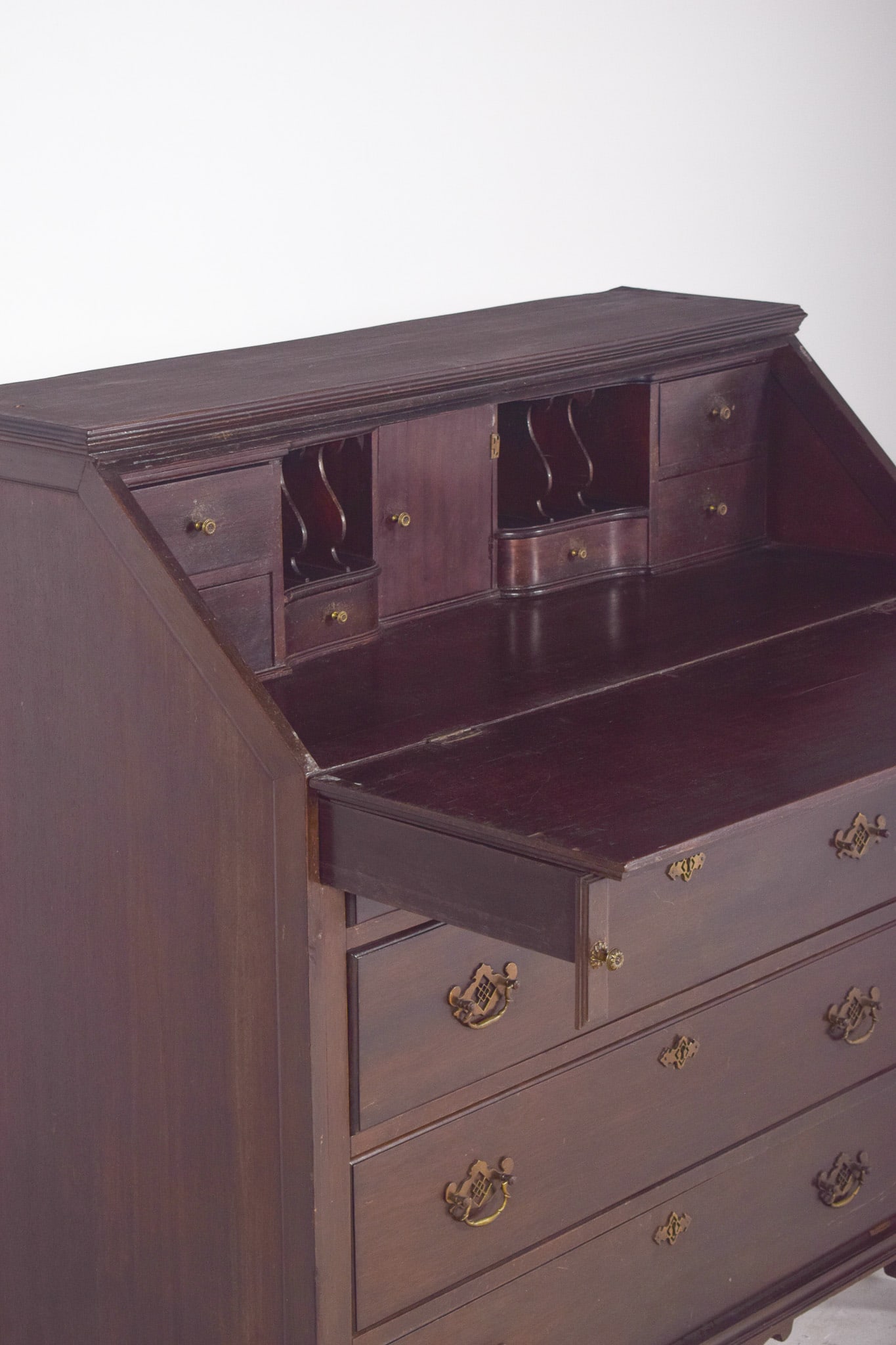 Antique Portuguese Paper Chest of Drawers in Dark Wood - 7