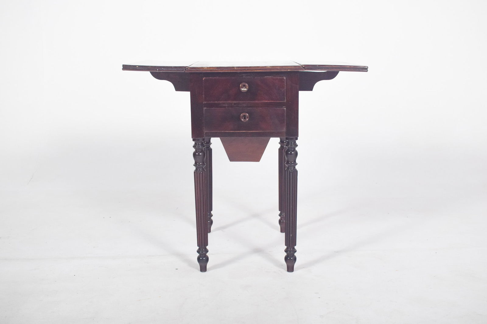 English Rectangular Drop Leaf Side Table, 1890s - 5