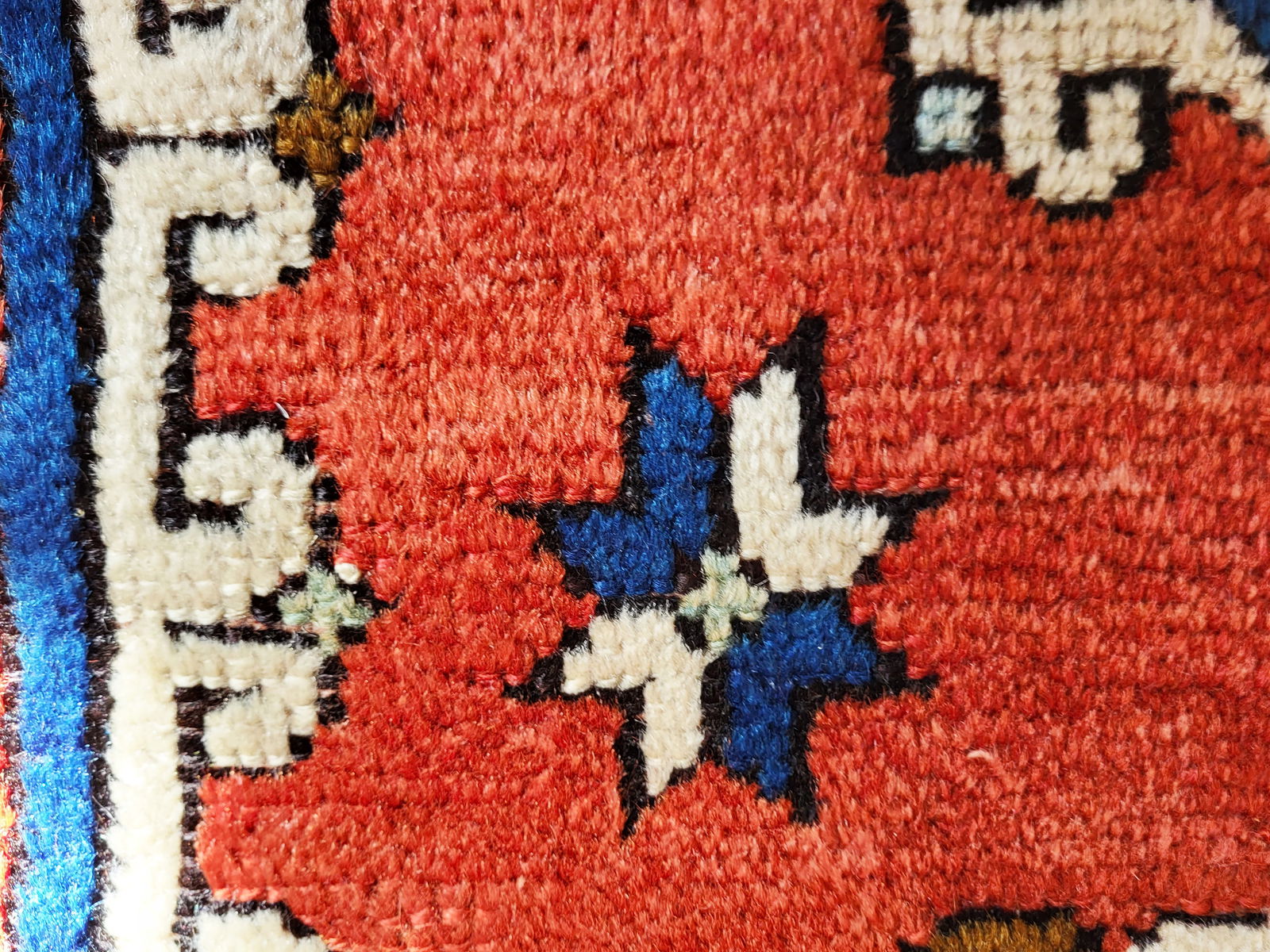 Mid-Century Ezine Rug, 1950s - 4