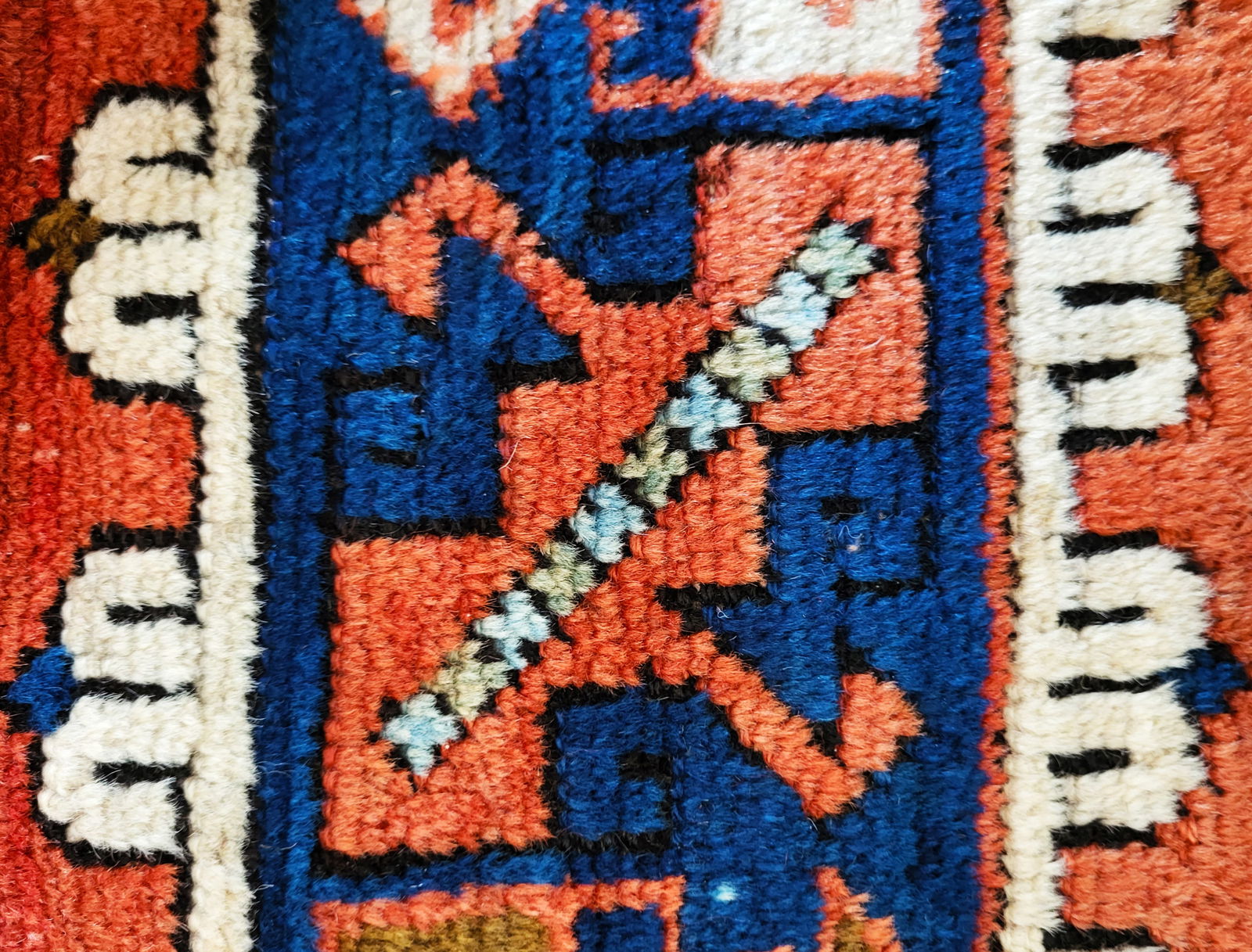 Mid-Century Ezine Rug, 1950s - 5