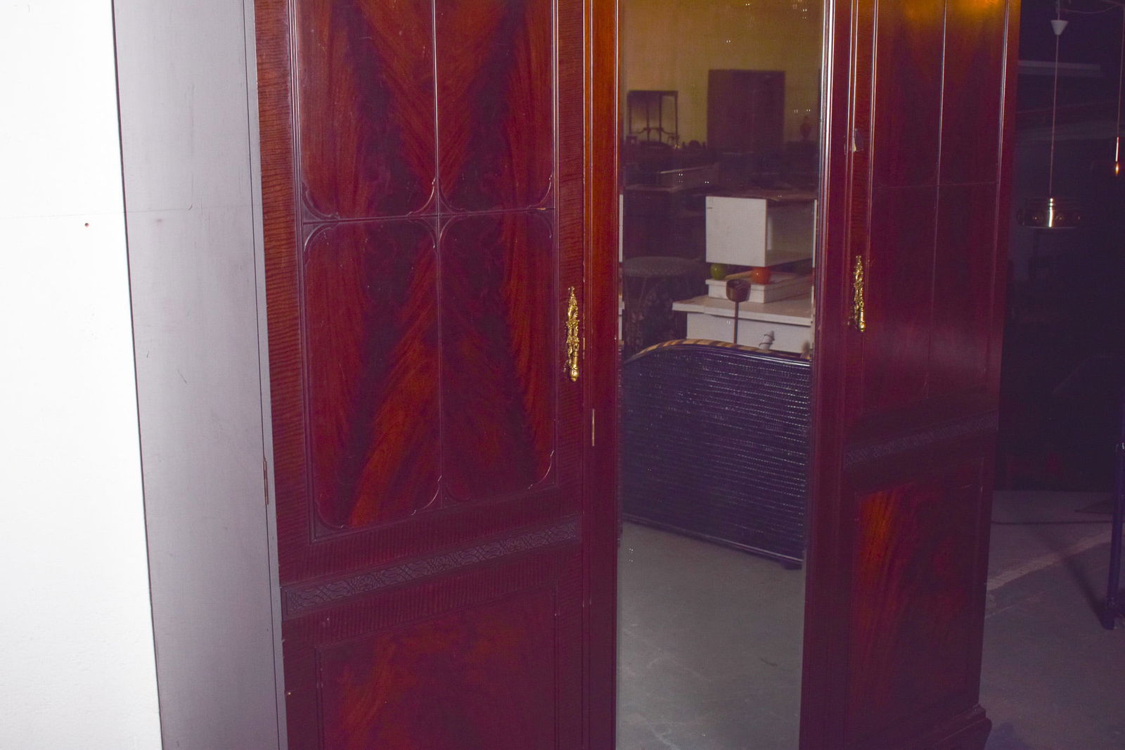 English Mahogany Wardrobe with Mirror, 1910 - 7