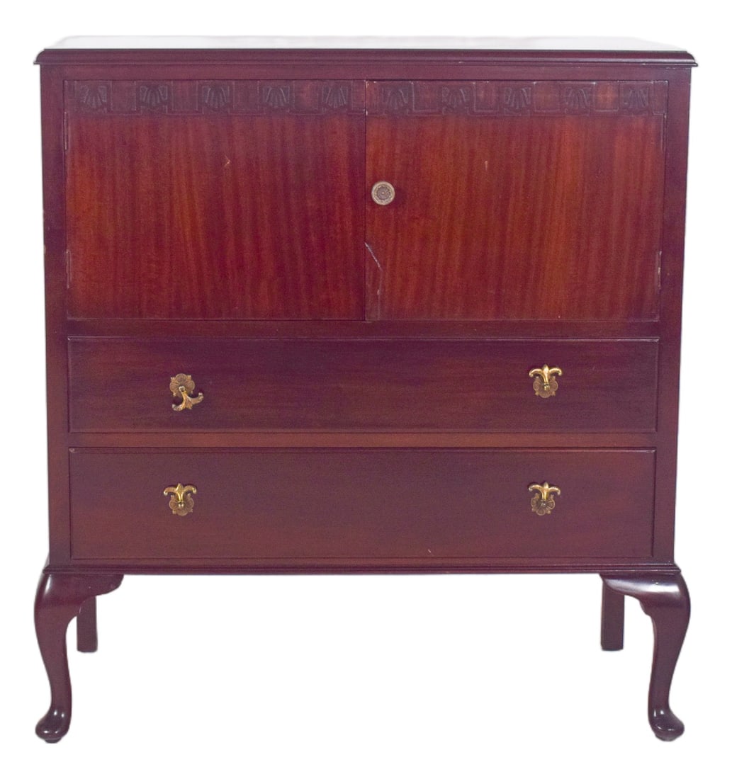 Portuguese Queen Anne Style Cabinet, 1970: Queen Anne style cabinet. with two doors and two drawers, the straight, compact structure is softened by the cabriolet-shaped front feet, with rounded ends that add a touch of lightness to the base.