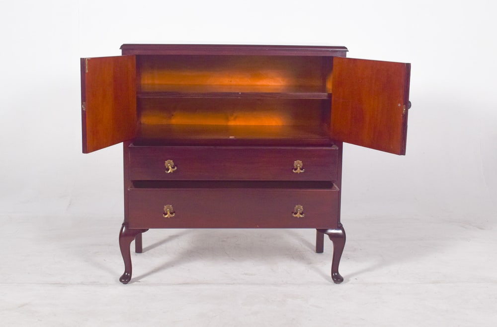 Portuguese Queen Anne Style Cabinet, 1970 - 4