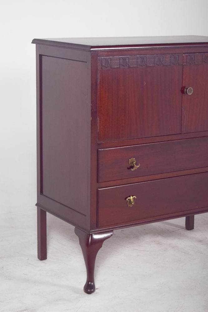 Portuguese Queen Anne Style Cabinet, 1970 - 5