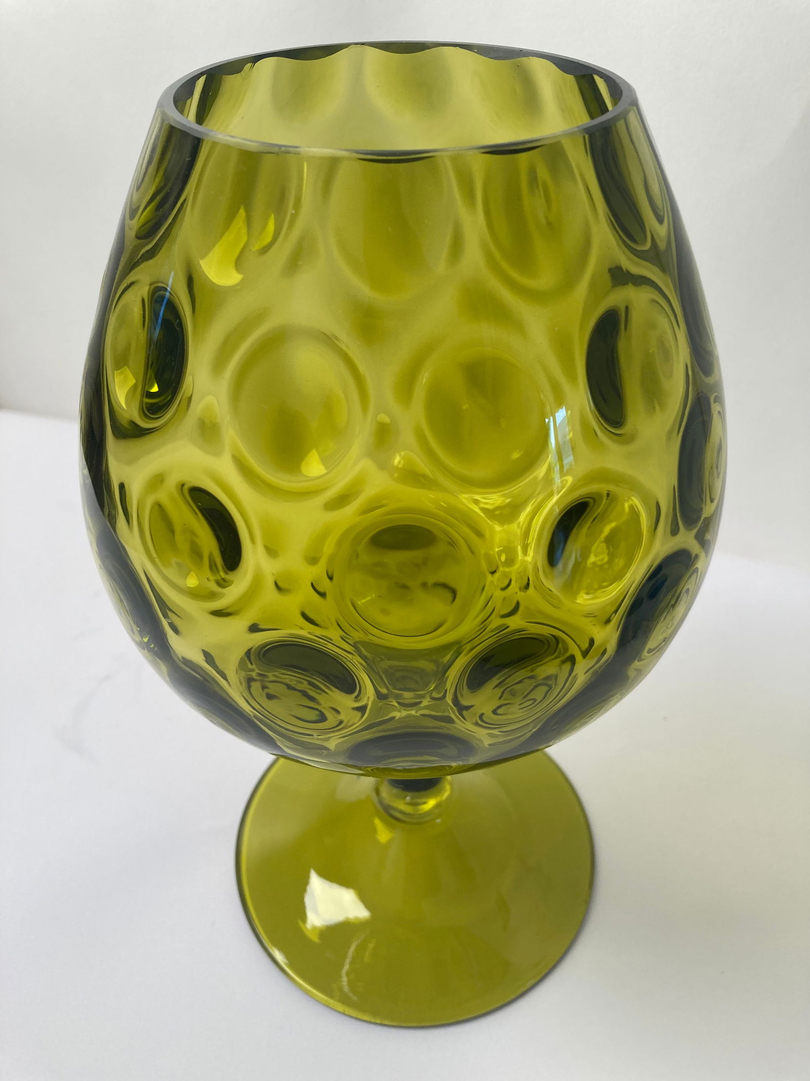 Mid-Century Green Murano Glass Vase - 8