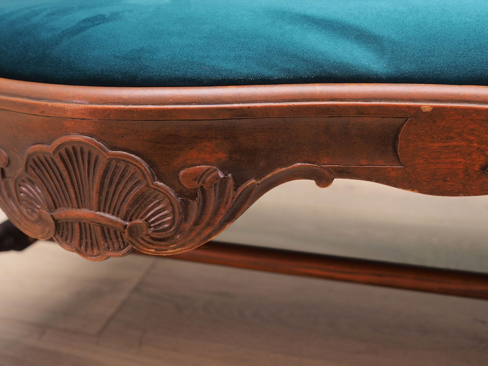 Chippendale Living Room Set, 1970s, Set of 3 - 18