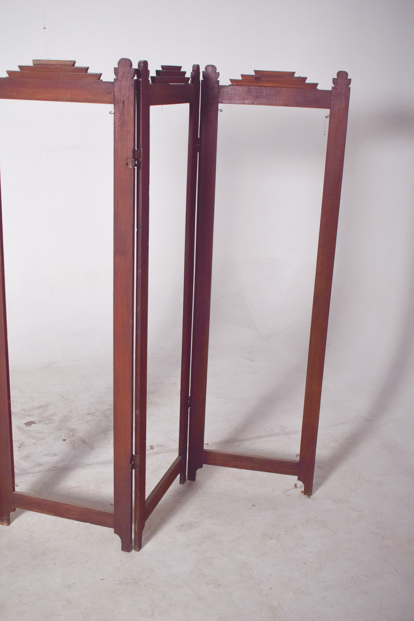 Art Deco Portuguese Wooden Folding Screen Frame, 1930 - 6