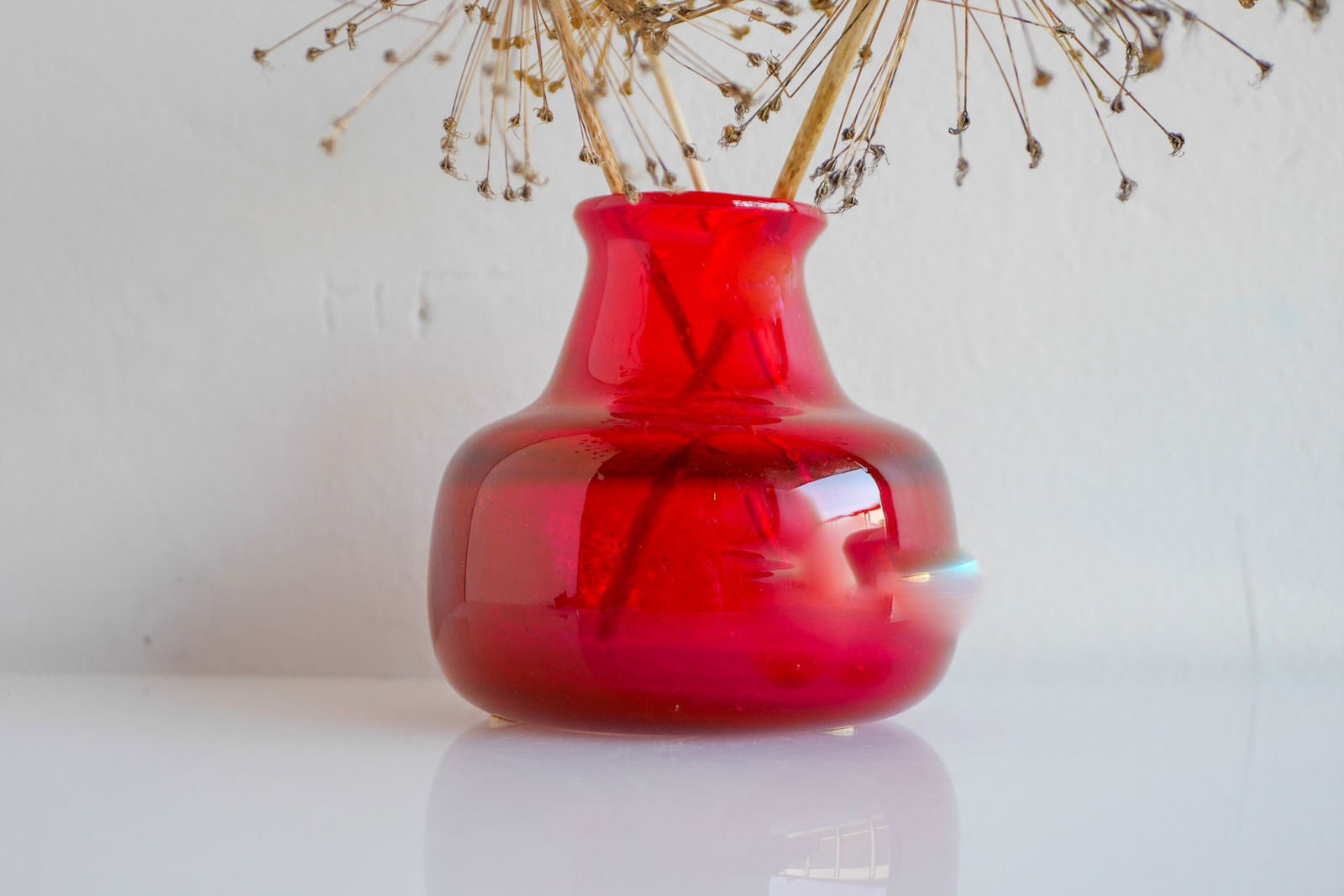Red Glass Vase by Erik Höglund for Bodafors, 1960s - 4