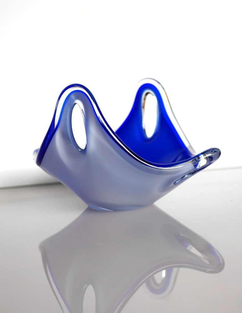 Glass Art Coquille Bowl by Paul Kedelv for Flygsfors - 2
