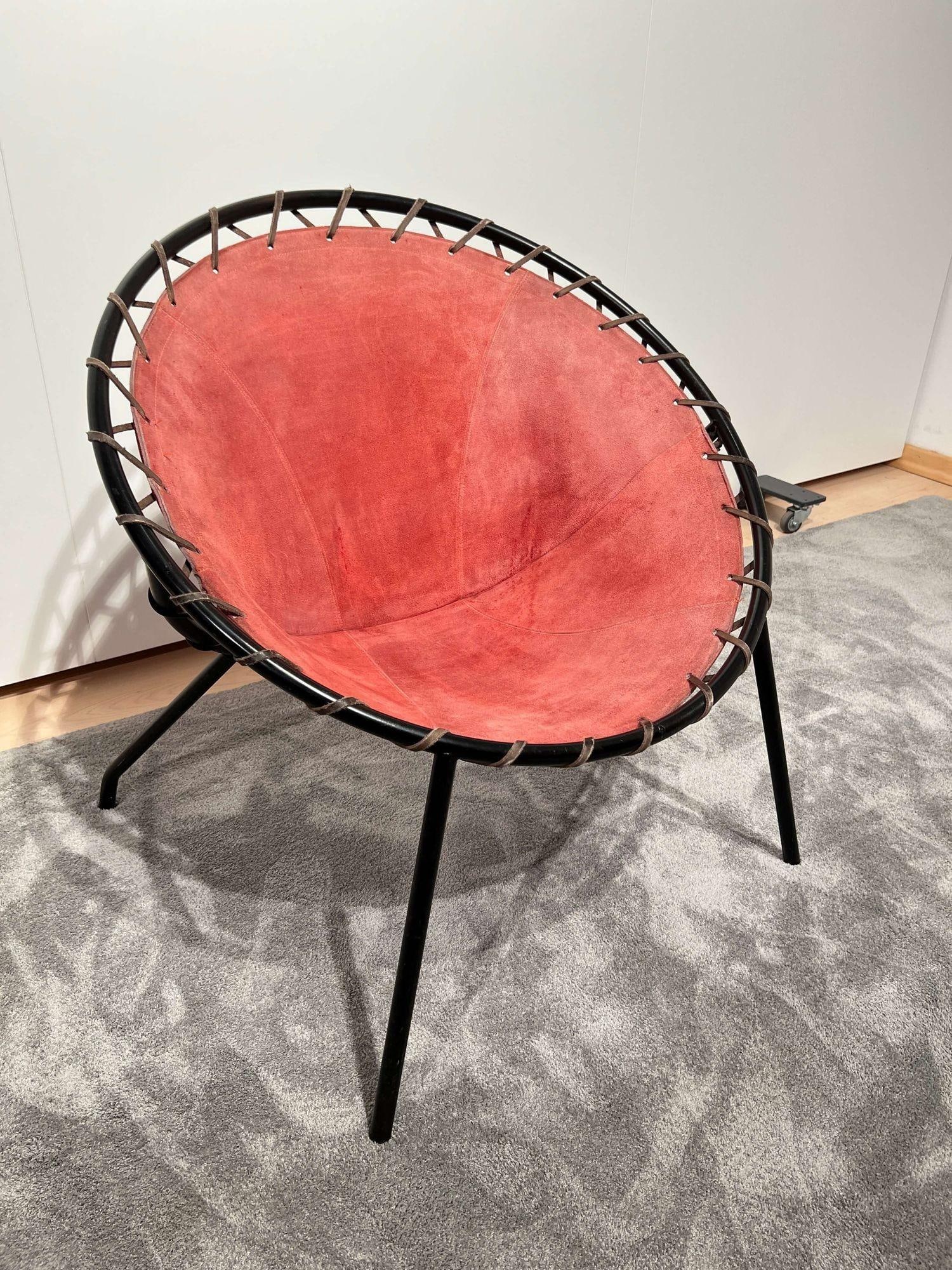 Balloon Lounge Chair in Red Suede & Metal by Hans Olsen - 8