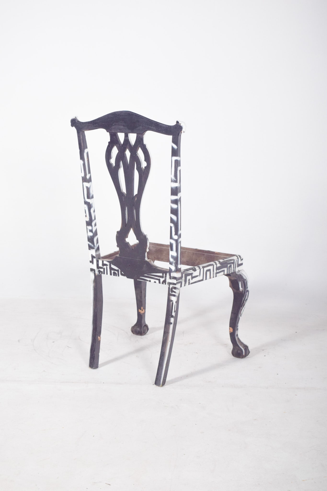Black and White Painted Chair by Francisco Camilo - 5
