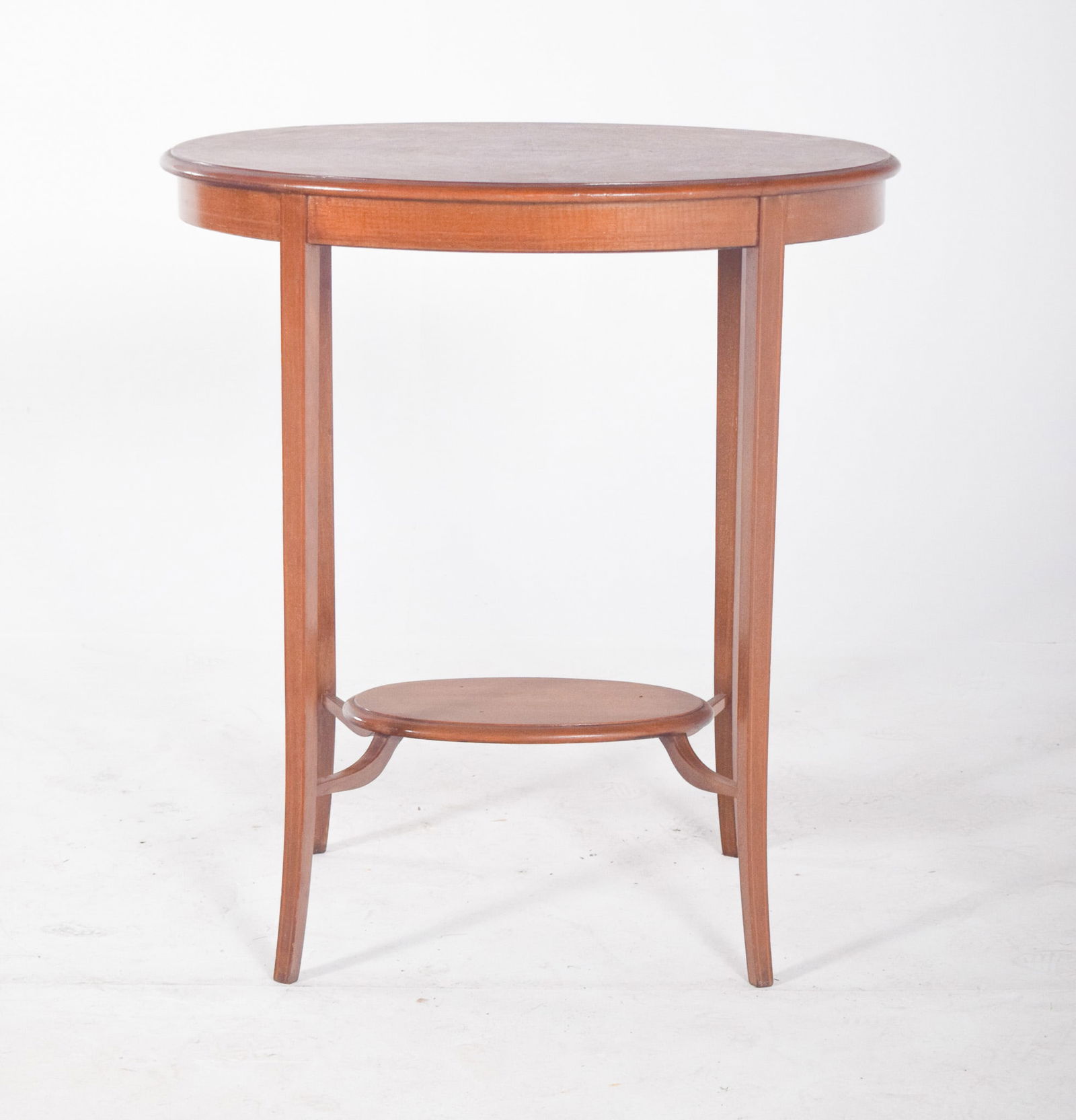 English Oval Coffee Table with Curved Legs, 1920s - 2