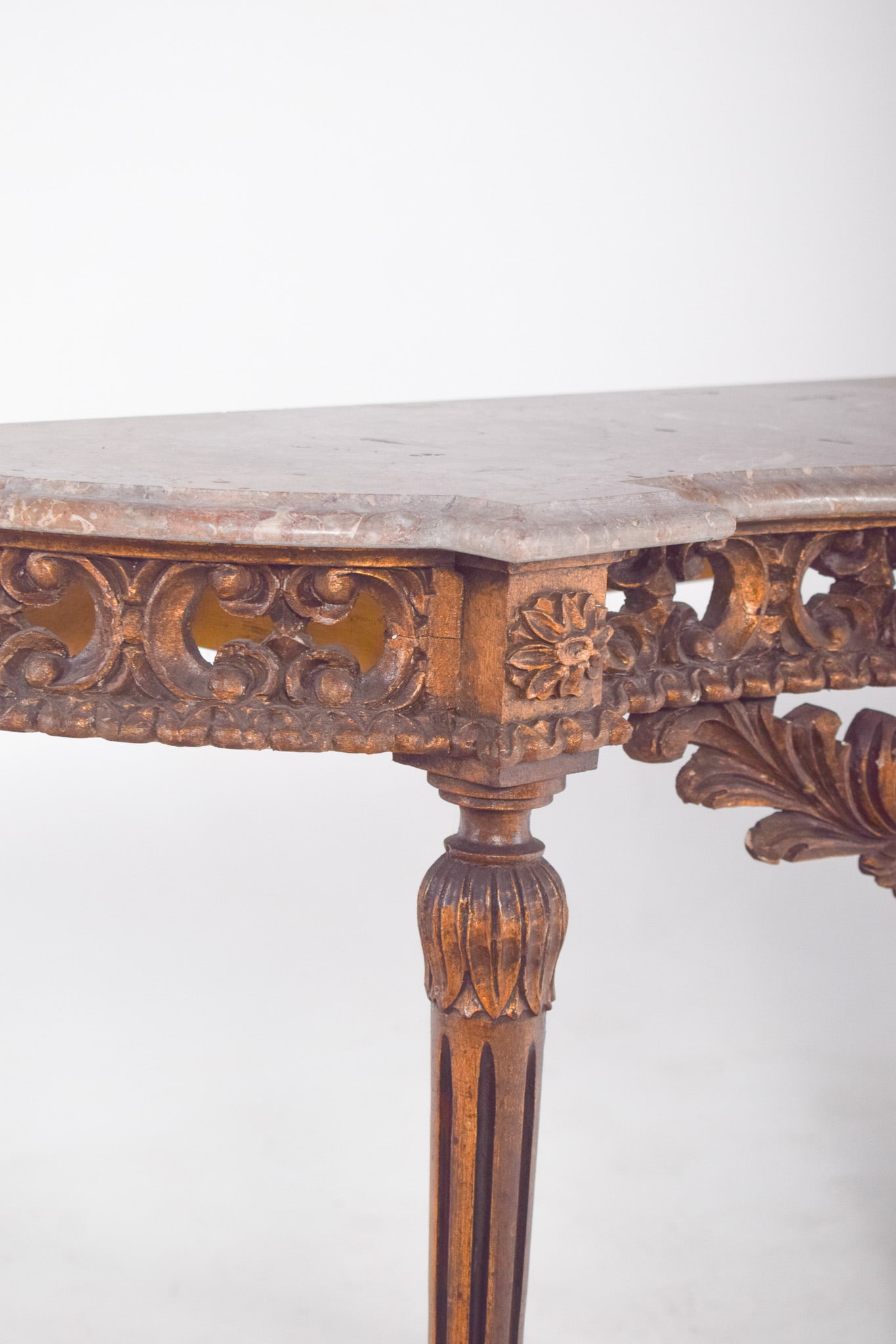 Portuguese Gilded Carving Side Table with Marble Top - 8