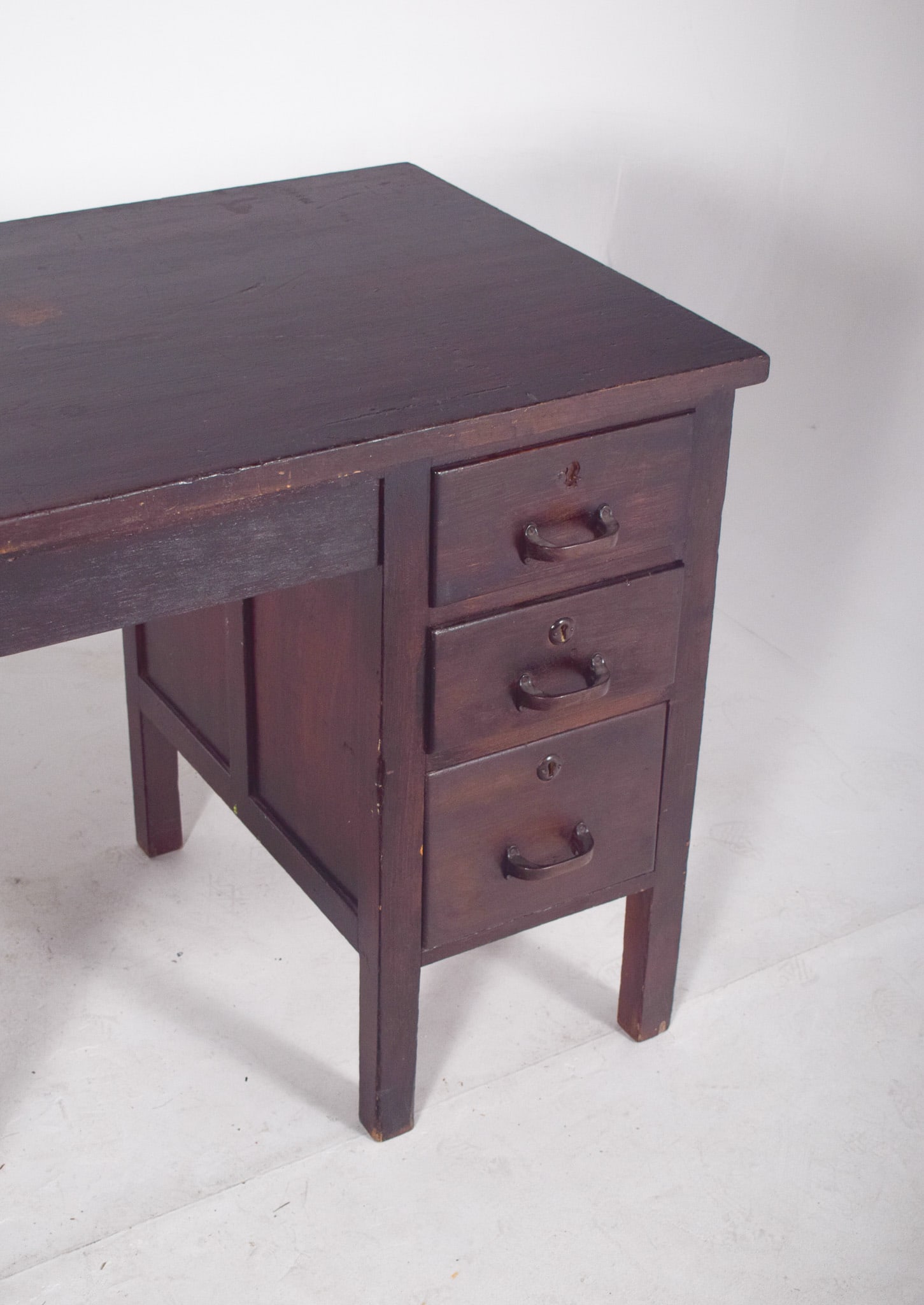 Mid-Century Portuguese Desk from Olaio, 1950 - 6