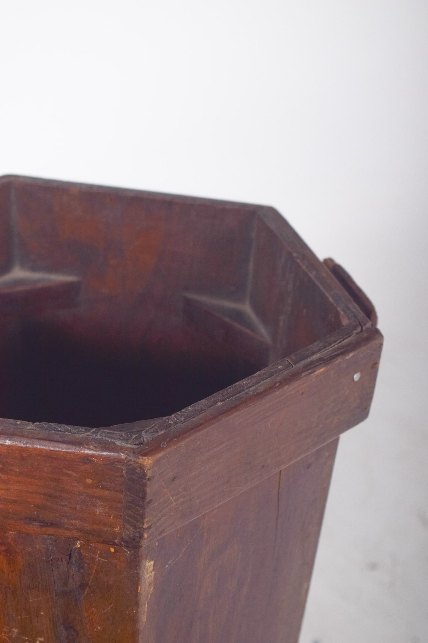 Mid-Century Portuguese Hexagonal Trash Can, 1950s - 7