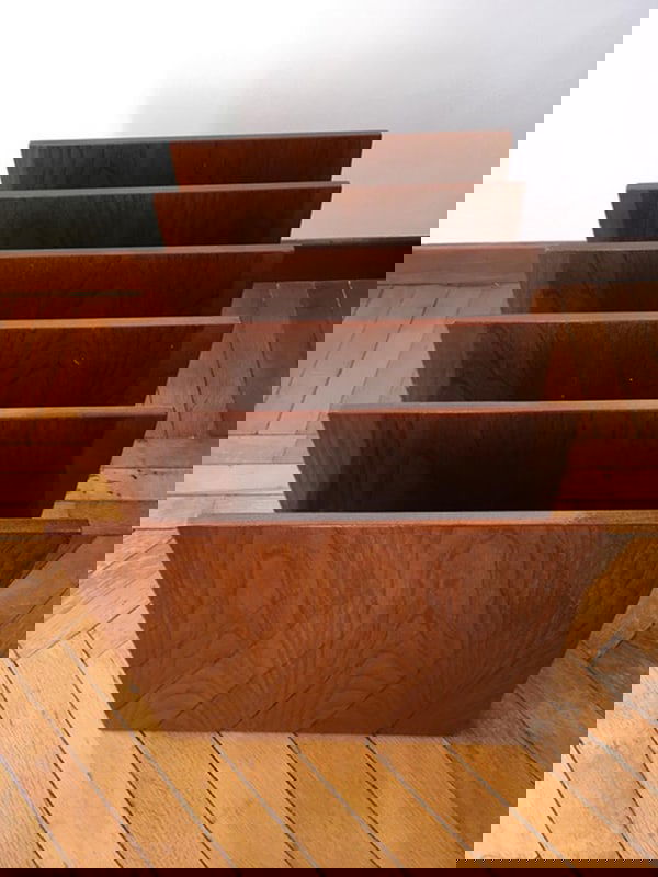 Mid-Century Modern Magazine Rack in Walnut, Italy - 10