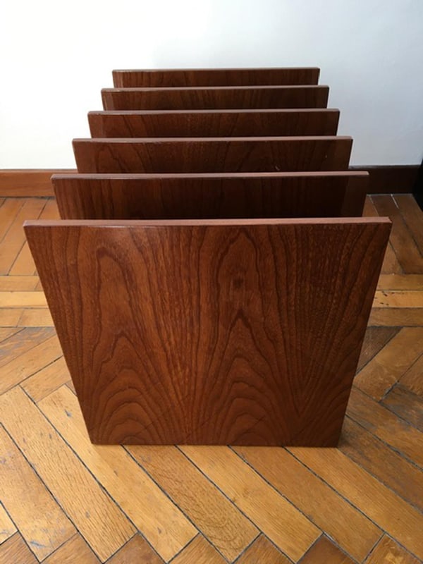 Mid-Century Modern Magazine Rack in Walnut, Italy - 9