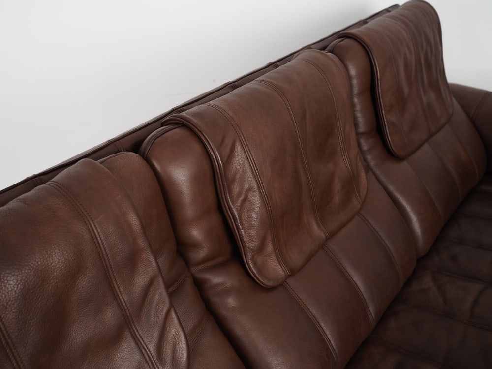 Swiss Brown Leather Sofa from de Sede, 1970s - 17