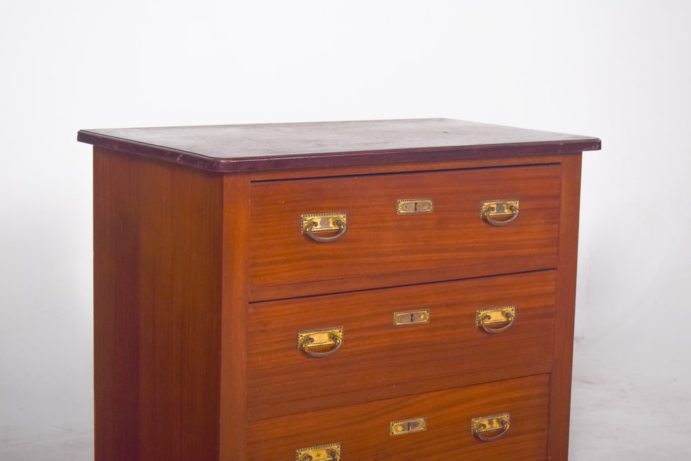Vintage Portuguese Chest of Drawers with Crochet, 1920s - 2