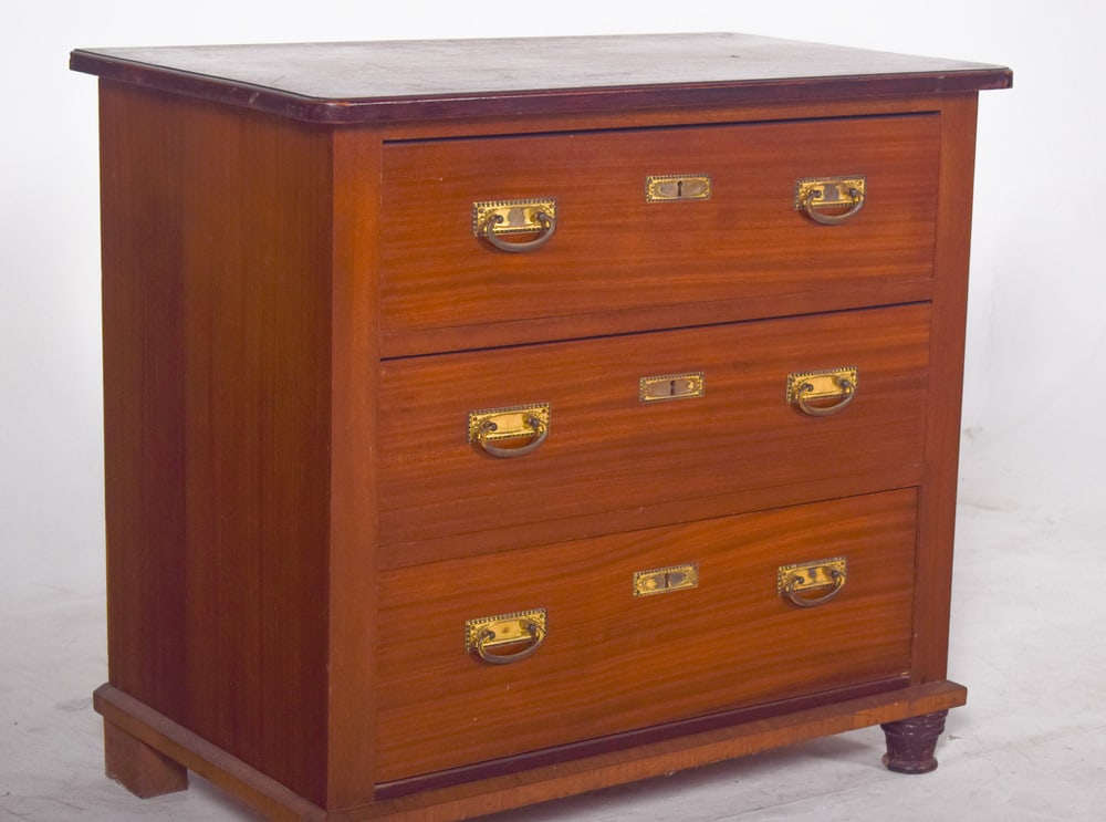 Vintage Portuguese Chest of Drawers with Crochet, 1920s - 6