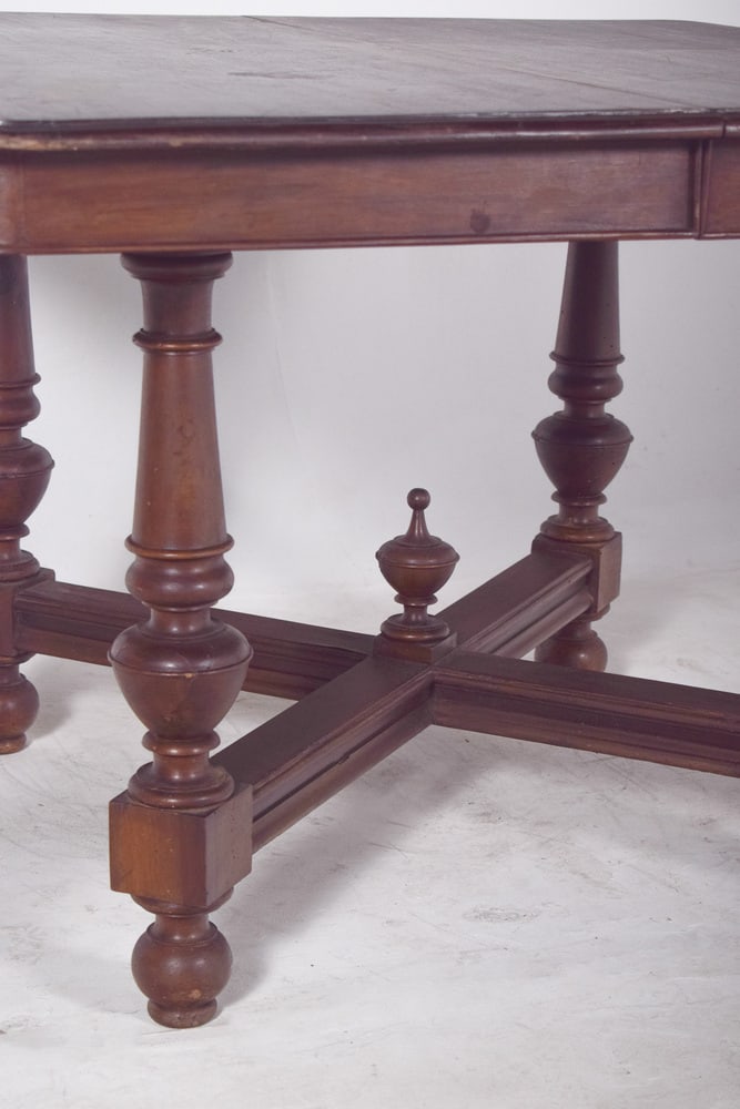 European Square Extendable Dining Table, 1890s - 5