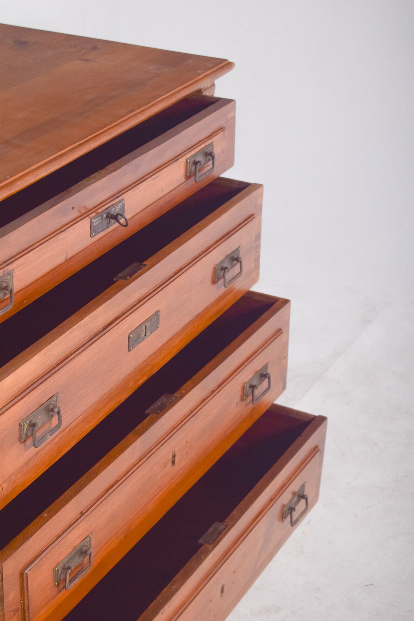 Antique Rustic Chest of Drawers in Pine, 1890s - 7