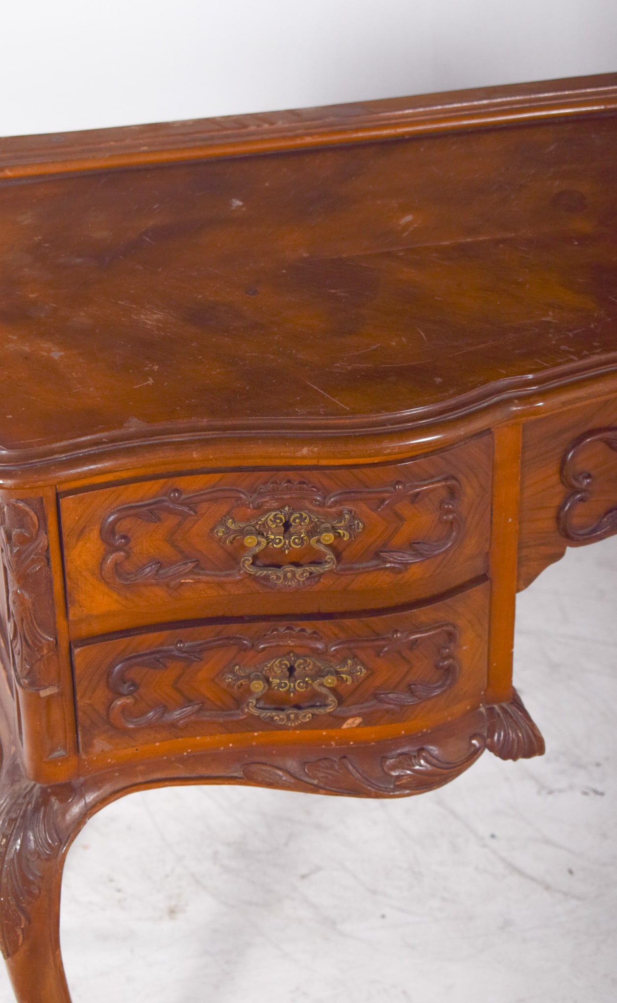 Vintage Dressing Table in Carved Wood, 1920s - 11