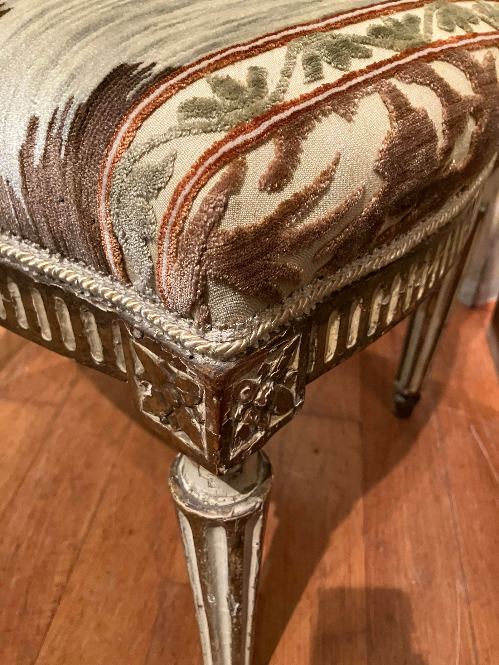 Chairs in Lacquer and Ikat Damask Upholstery, Set of 2 - 13