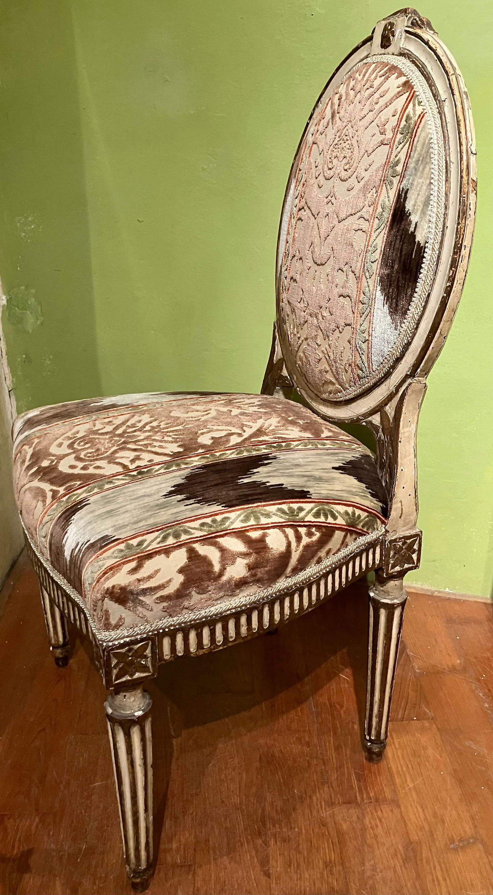 Chairs in Lacquer and Ikat Damask Upholstery, Set of 2 - 3
