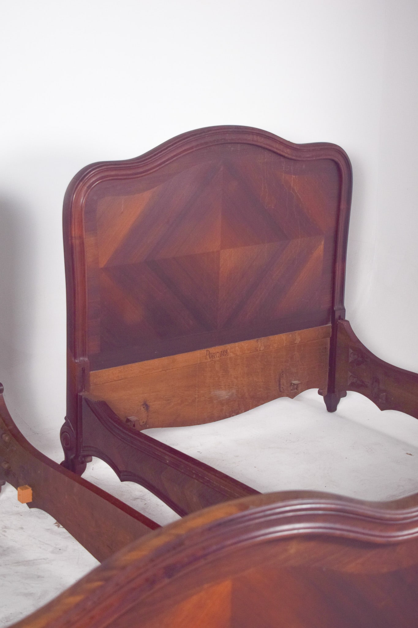 Louis XV Rosewood Veneered Single Beds, 1890, Set of 2 - 4