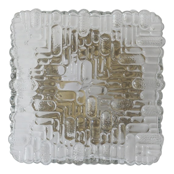 Mid-Century Glass Sconce, 1960s: The lamp combines vintage style with the subtle elegance characteristic of 1960s and 1970s design. Designed to diffuse light impressively, it is perfect for both functional and decorative