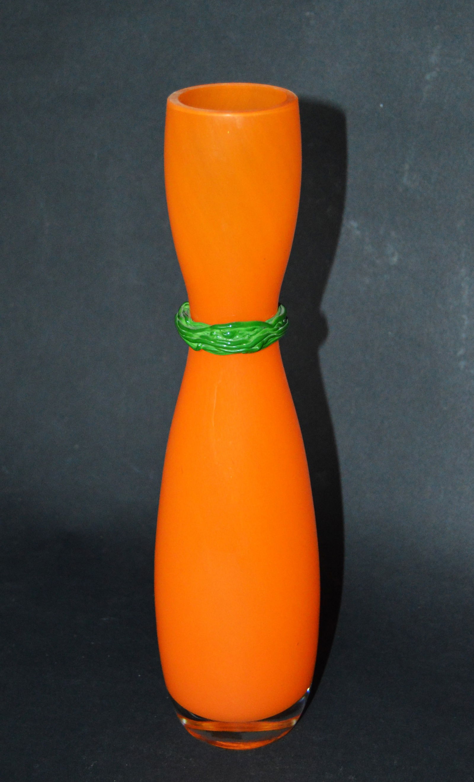 Hourglass Glass Vase attributed to Rony Plesl, 1990s - 3