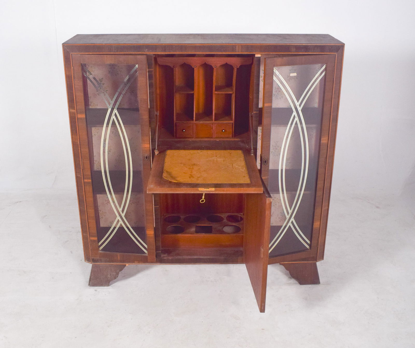 Mid-Century Modern Portuguese Display Cabinet, 1960 - 8