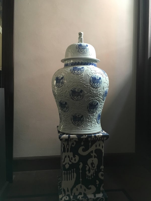 Porcelain Blue and White Giant Jar Vases, Set of 2 - 5